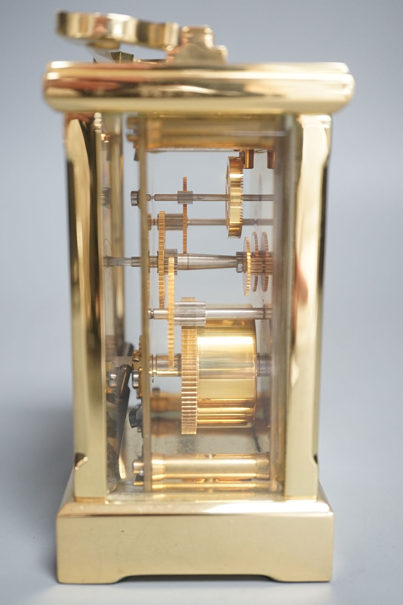 A Thos. Russell &Son brass carriage timepiece with key
